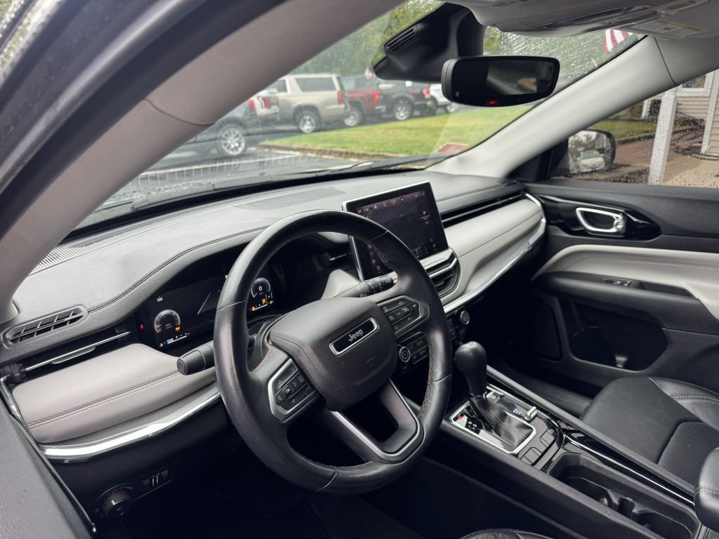 2022 Jeep Compass Image 4