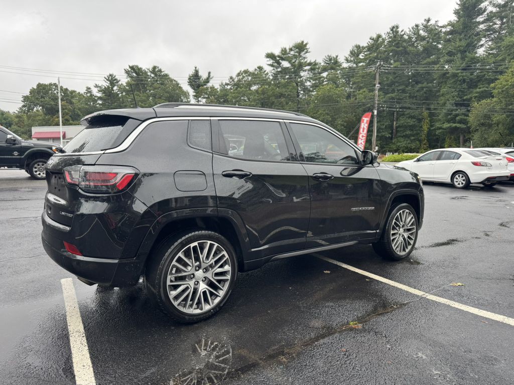 2022 Jeep Compass Image 17