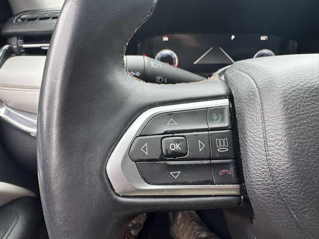 2022 Jeep Compass Image 28