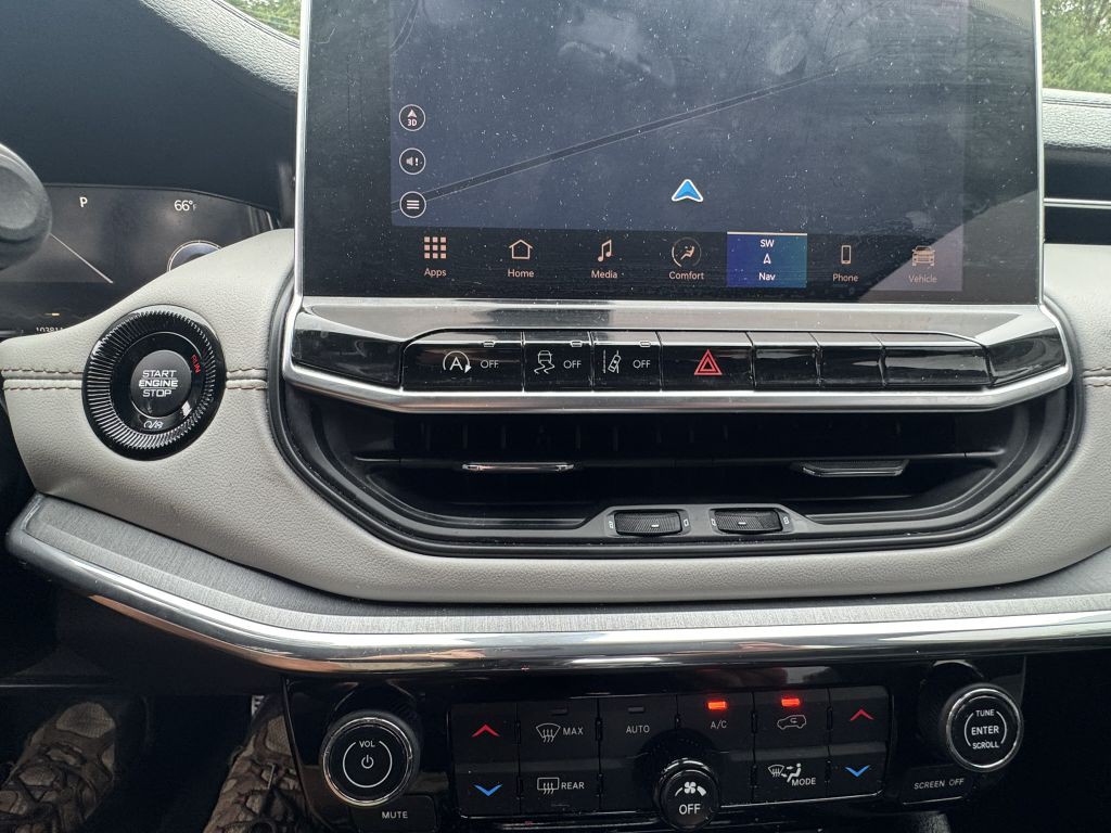 2022 Jeep Compass Image 36