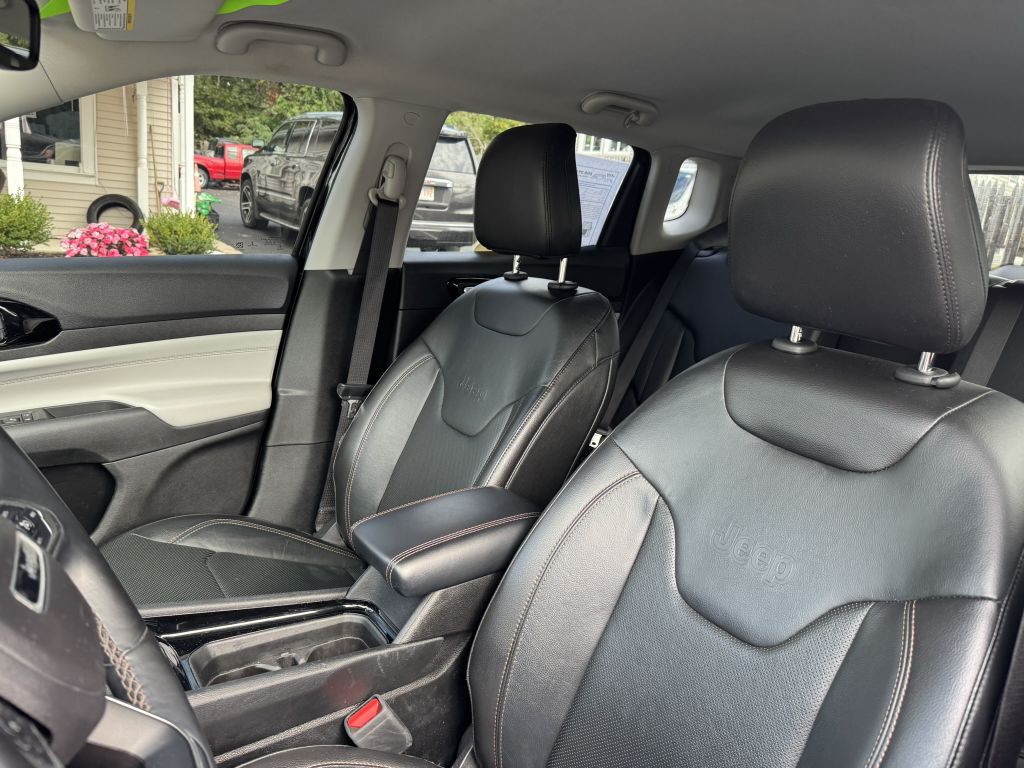 2022 Jeep Compass Image 5