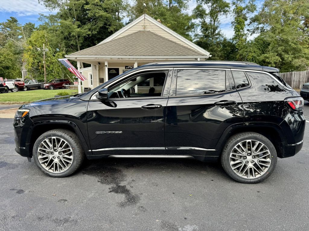 2022 Jeep Compass Image 6