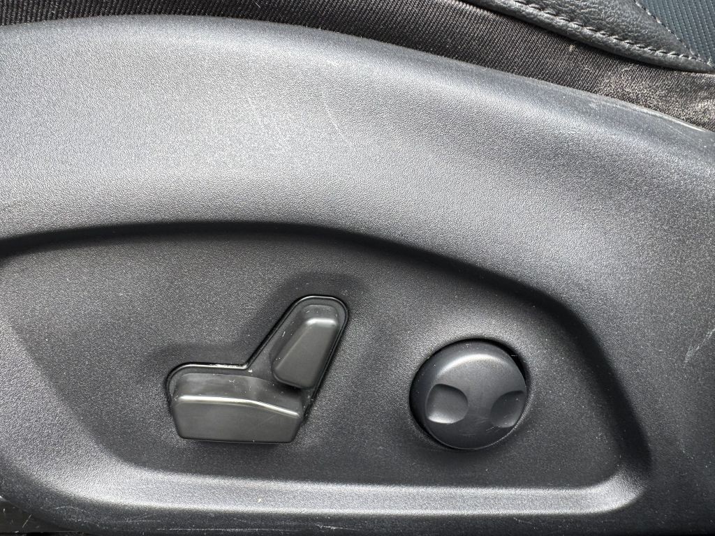 2022 Jeep Compass Image 17