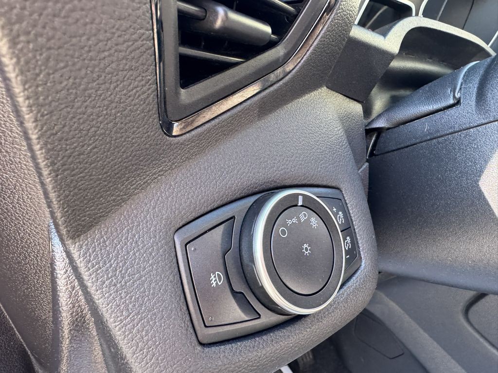 2015 Ford Escape Image 18
