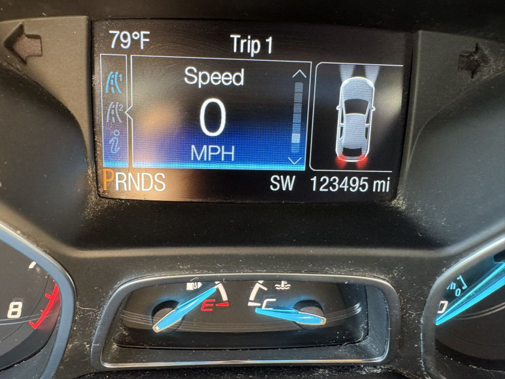 2015 Ford Escape Image 20