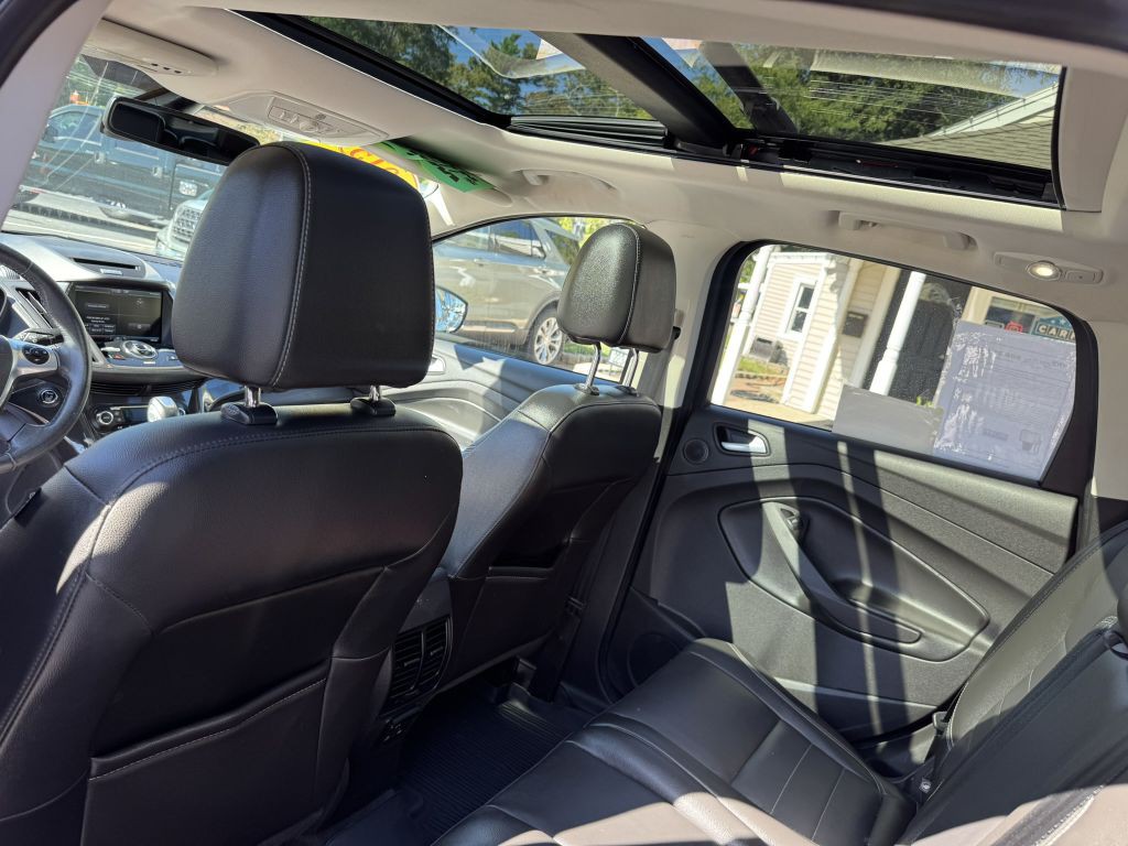2015 Ford Escape Image 31