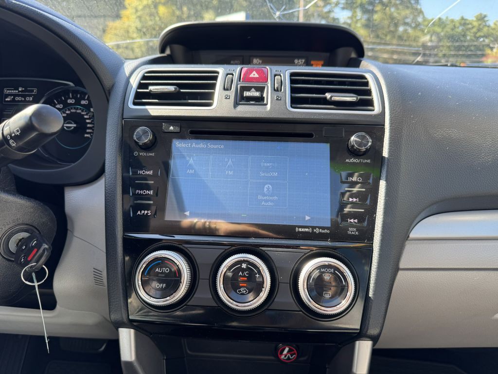 2017 Subaru Forester Image 20