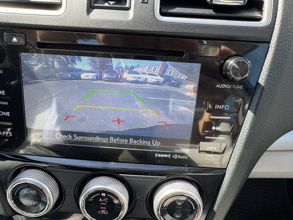 2017 Subaru Forester Image 21