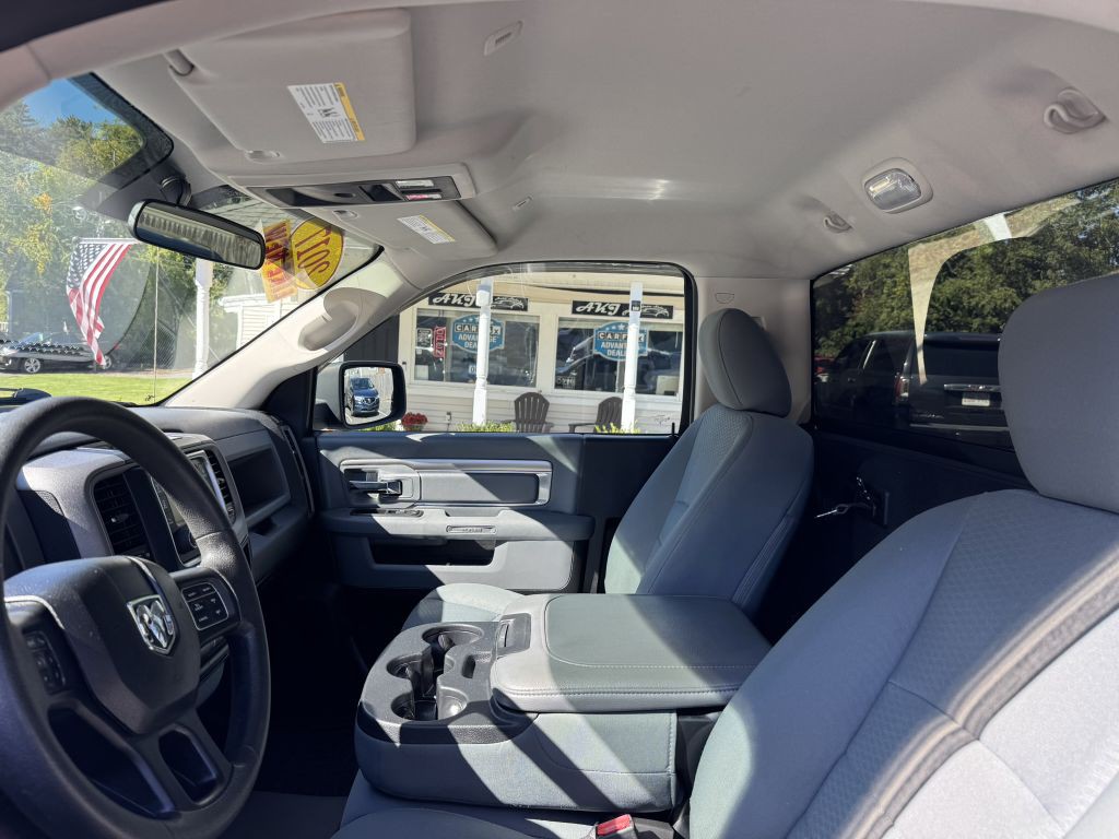 2017 RAM 1500 Image 5