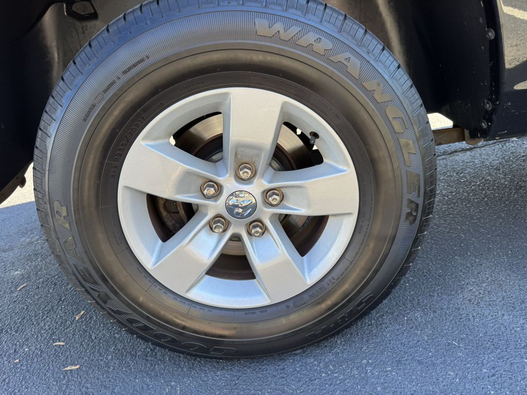 2017 RAM 1500 Image 11
