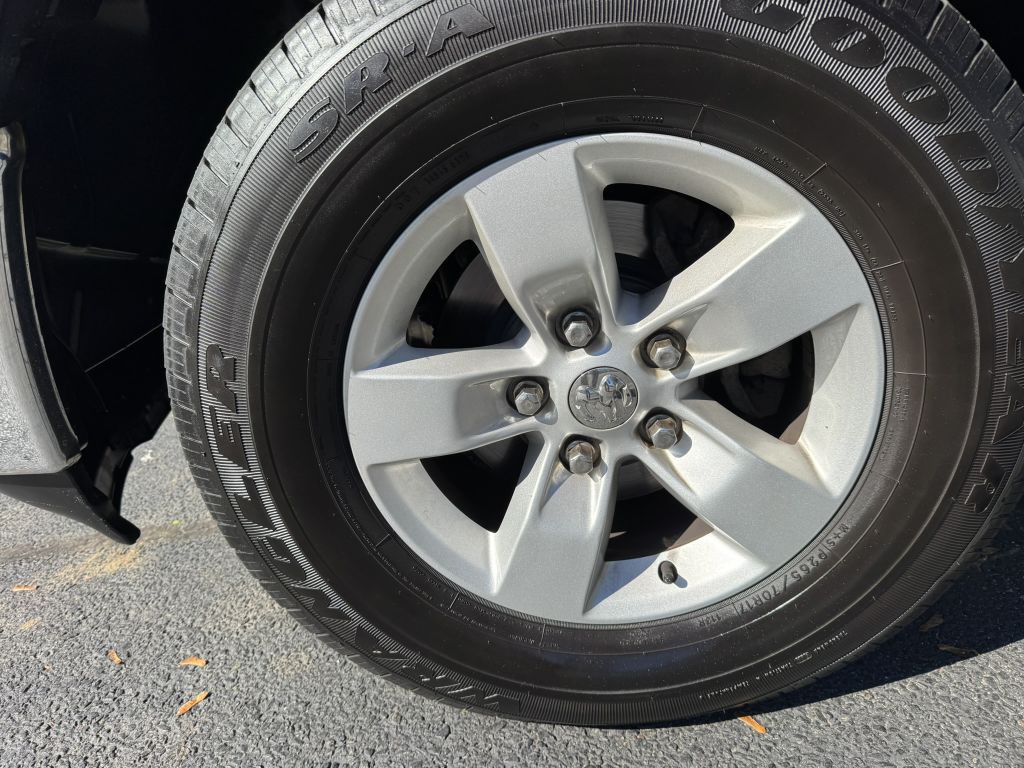 2017 RAM 1500 Image 13