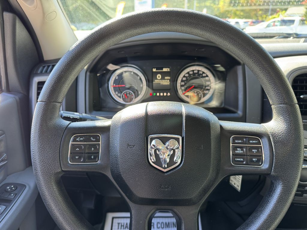 2017 RAM 1500 Image 18