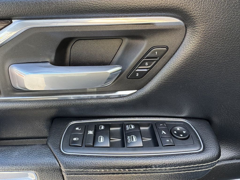 2020 RAM 1500 Image 16