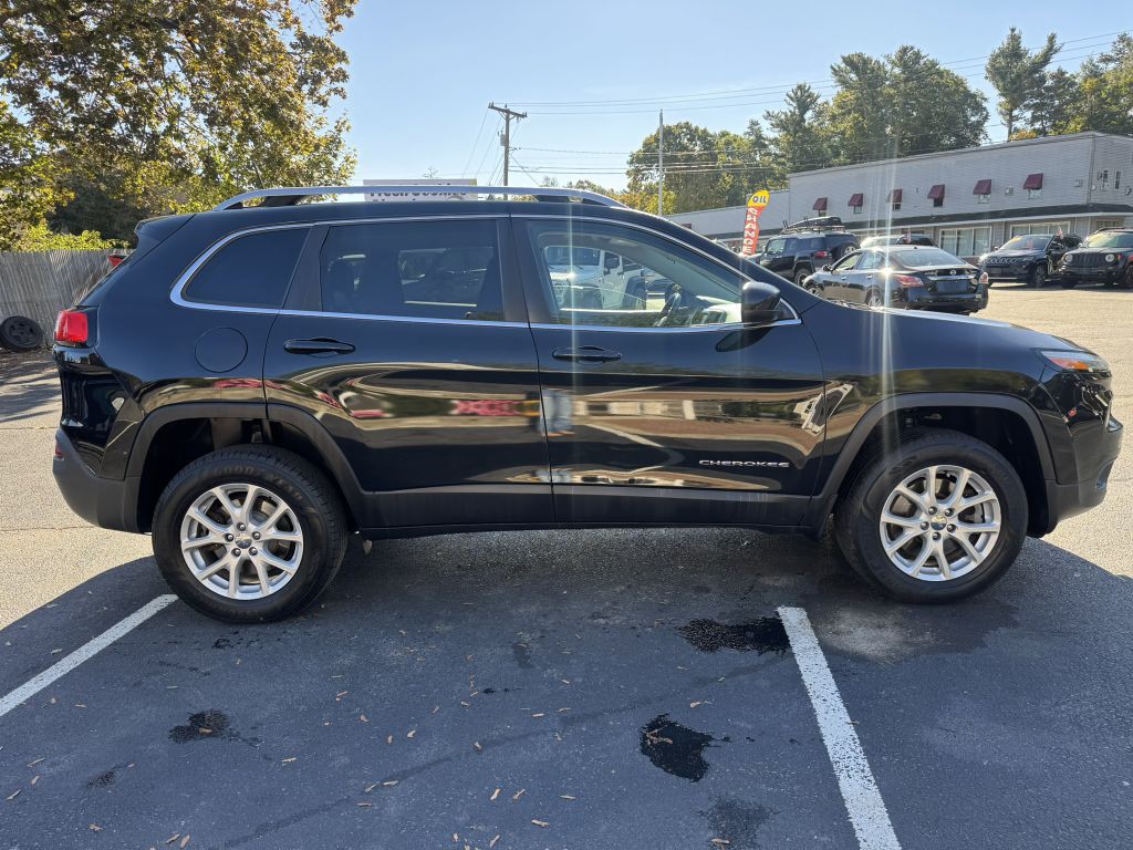 2018 Jeep Cherokee Image 10