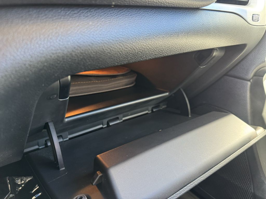 2018 Jeep Cherokee Image 26
