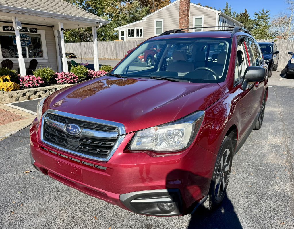 2017 Subaru Forester Image 1