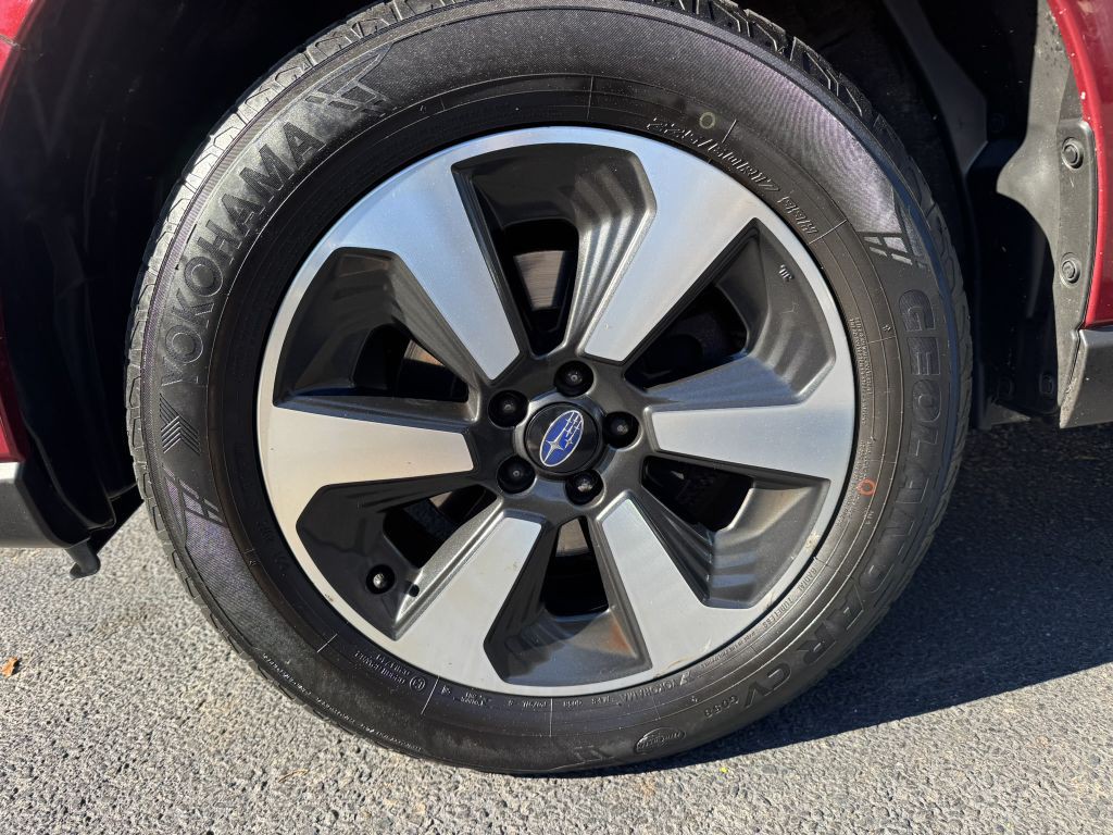 2017 Subaru Forester Image 13