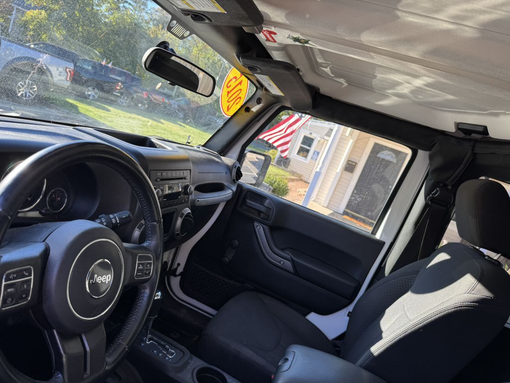 2015 Jeep Wrangler Image 4