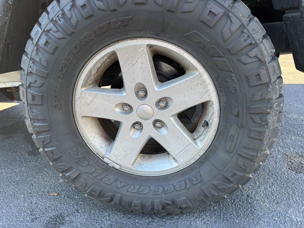 2015 Jeep Wrangler Image 13