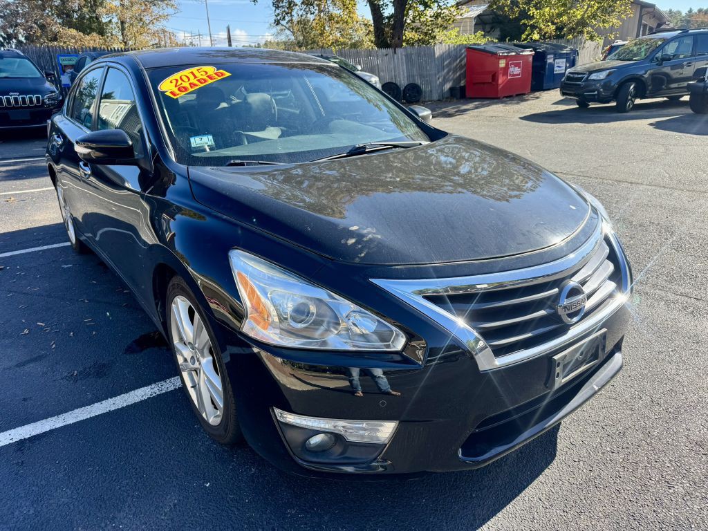 2015 Nissan Altima Image 3