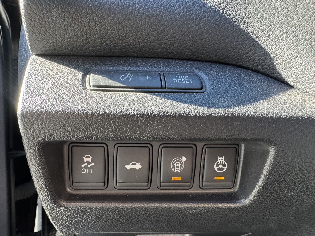 2015 Nissan Altima Image 17