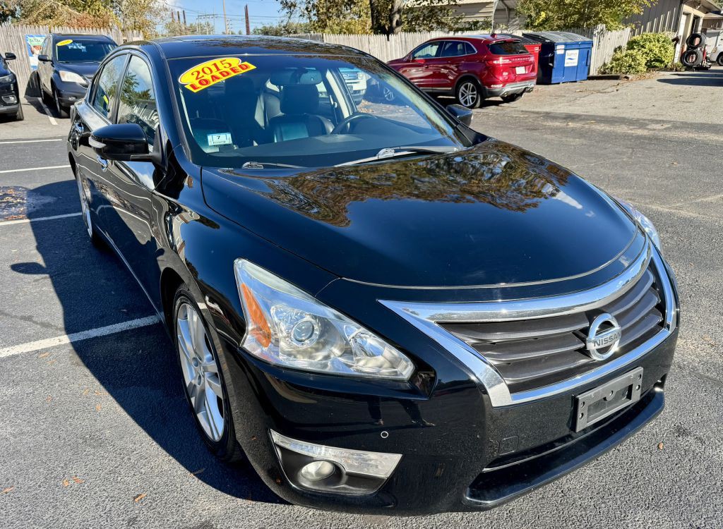 2015 Nissan Altima Image 3