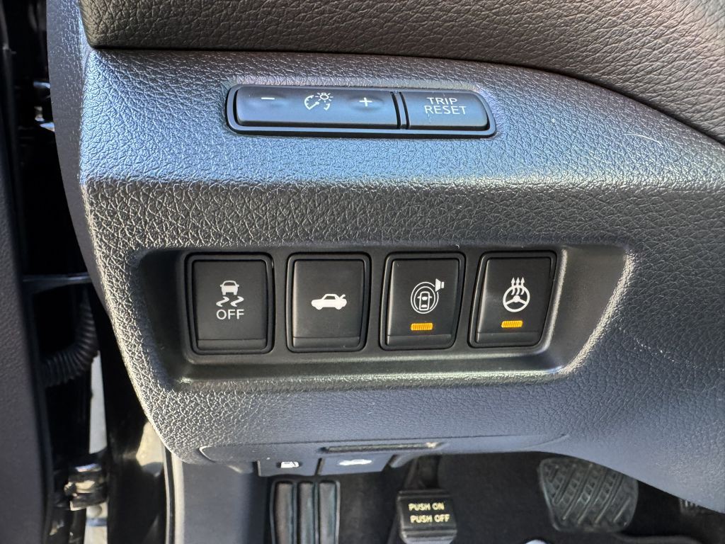 2015 Nissan Altima Image 15