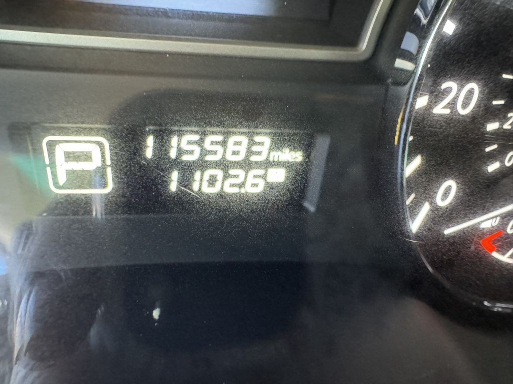 2015 Nissan Altima Image 17