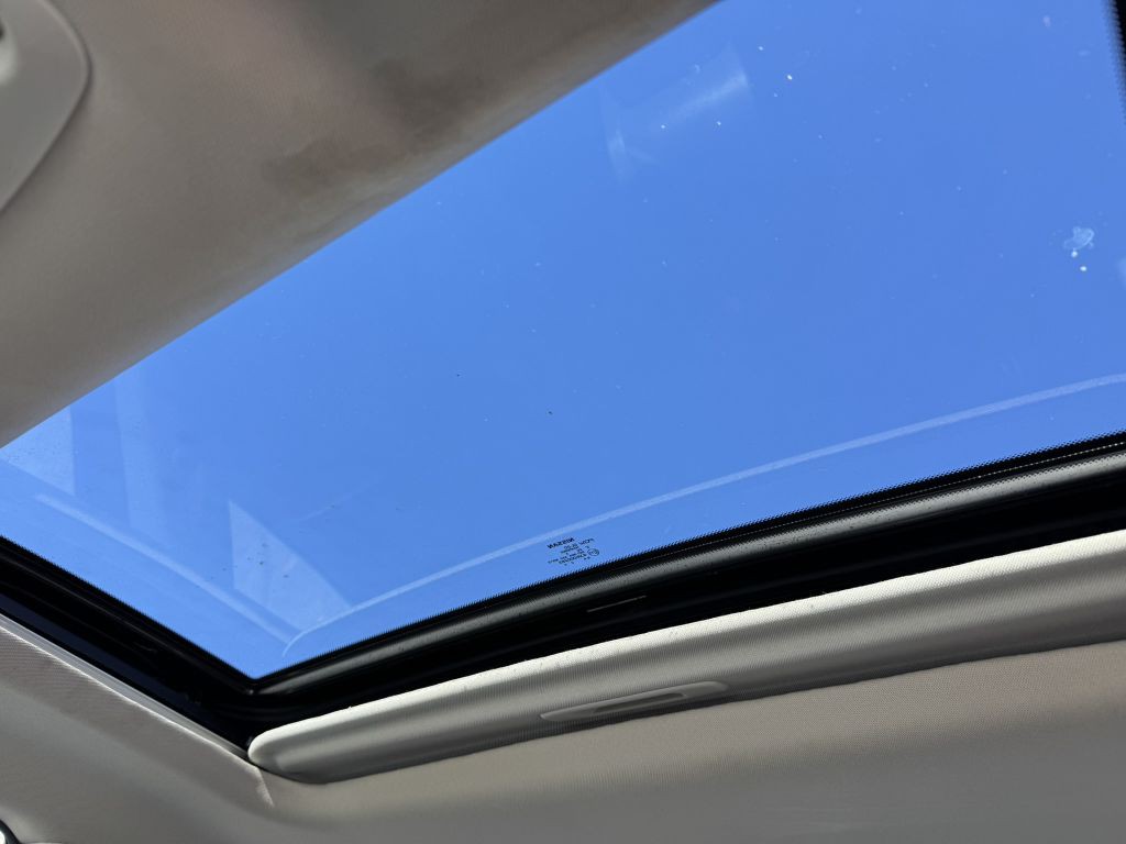 2015 Nissan Altima Image 25