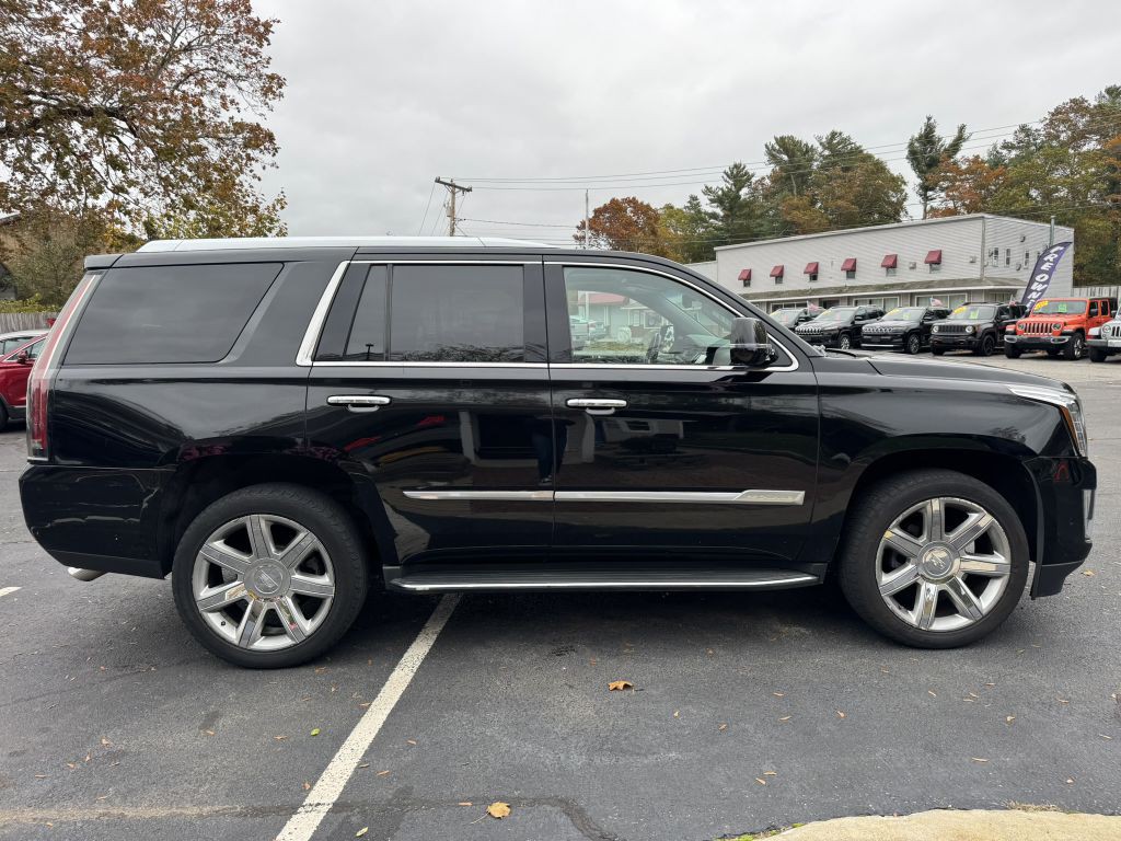2018 Cadillac Escalade Image 10