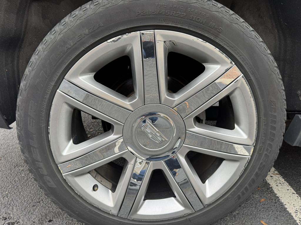 2018 Cadillac Escalade Image 11