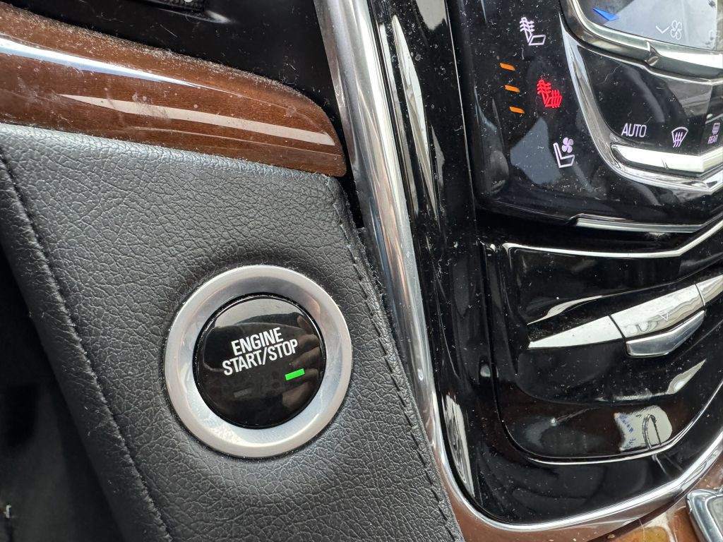 2018 Cadillac Escalade Image 26