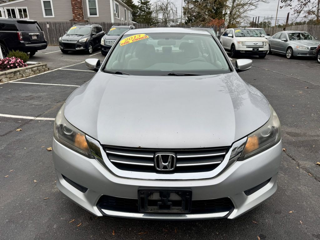 2013 Honda Accord Image 2