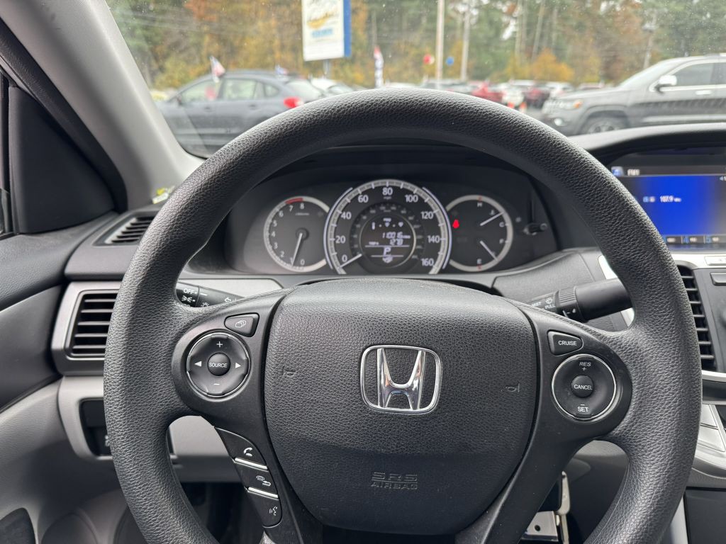 2013 Honda Accord Image 18