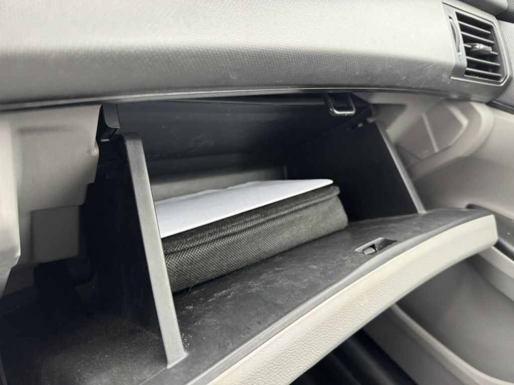 2013 Honda Accord Image 24