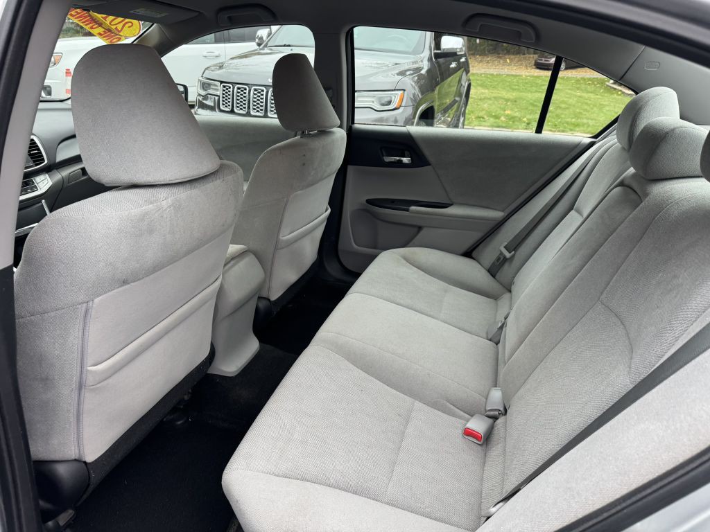 2013 Honda Accord Image 25