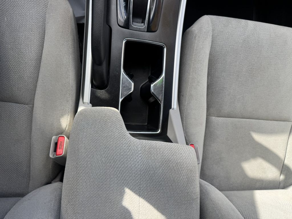 2013 Honda Accord Image 22