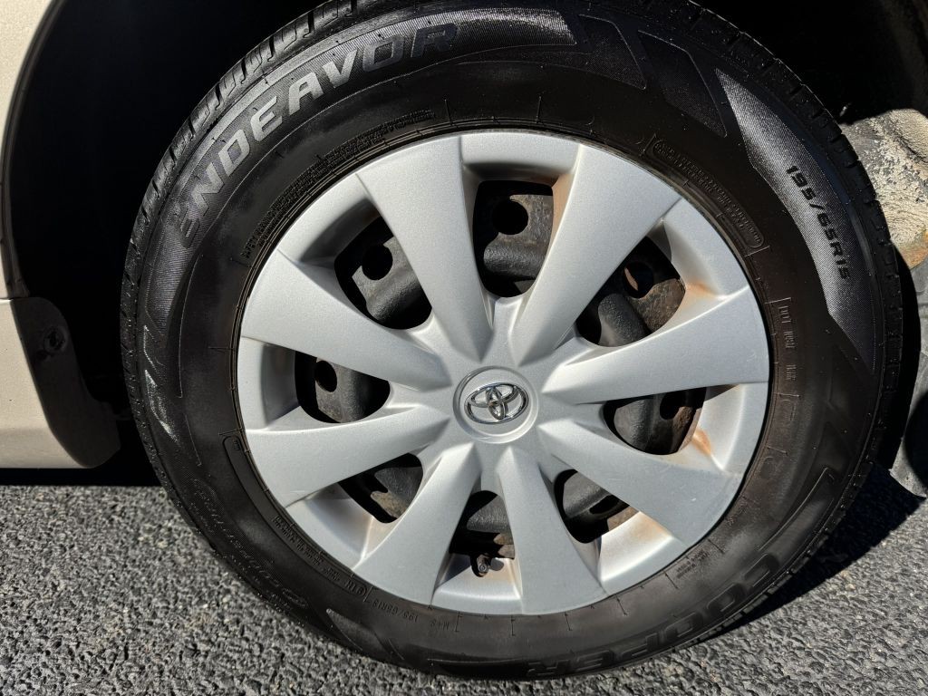 2009 Toyota Corolla Image 14