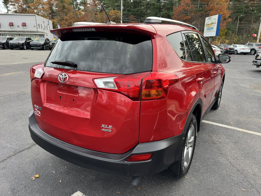 2015 Toyota Rav4 Image 9