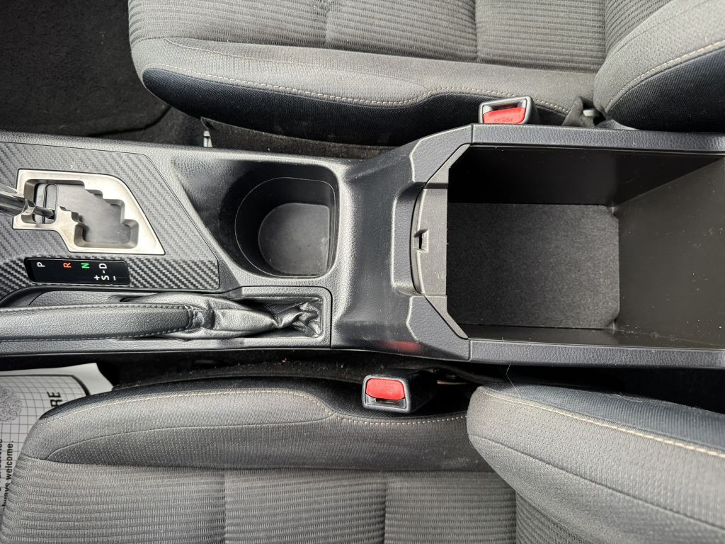 2015 Toyota Rav4 Image 23