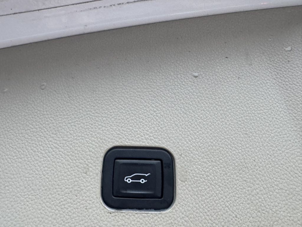 2014 Cadillac SRX Image 34