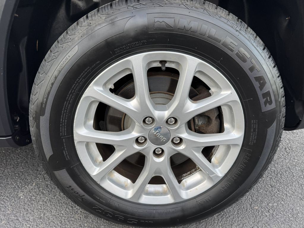 2014 Jeep Cherokee Image 14