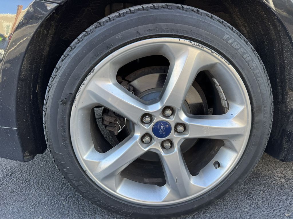 2014 Ford Fusion Image 11