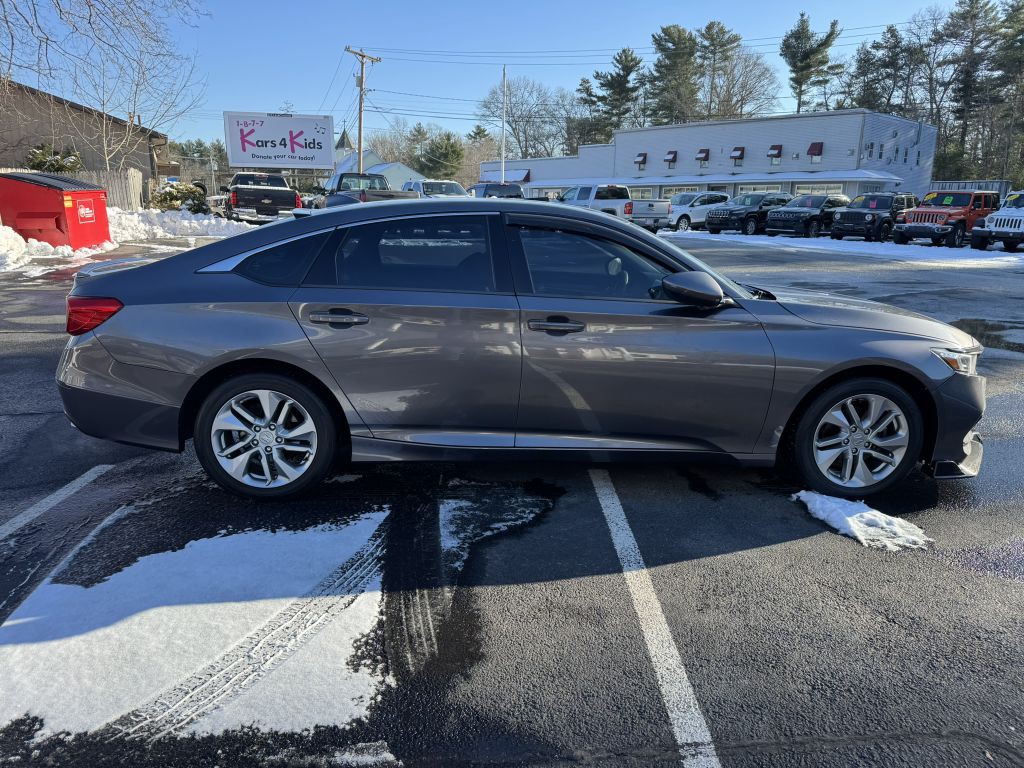 2019 Honda Accord Image 11