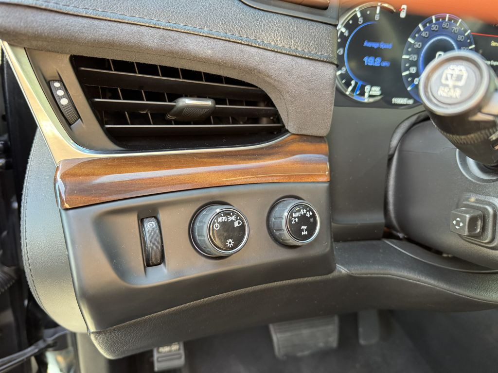2019 Cadillac Escalade Image 18