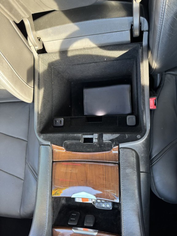 2019 Cadillac Escalade Image 28