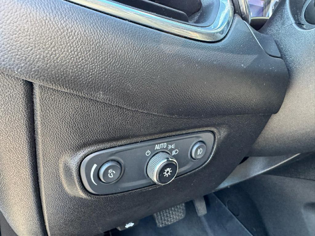 2020 Chevrolet Equinox Image 18