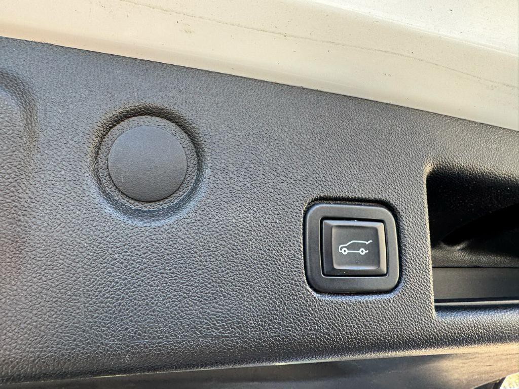 2020 Chevrolet Equinox Image 32