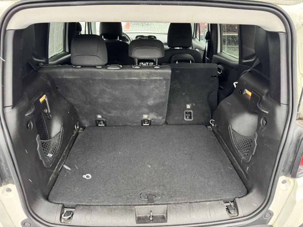 2003 Jeep Wrangler Image 14