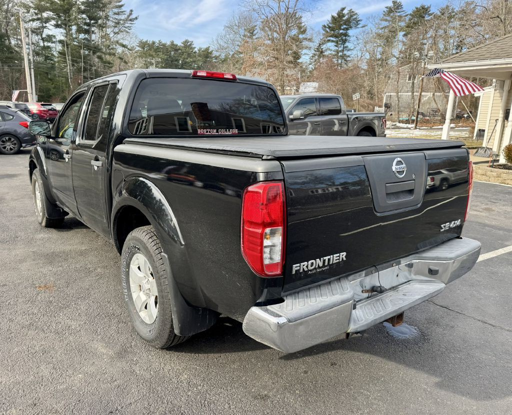 2010 Nissan Frontier Image 4